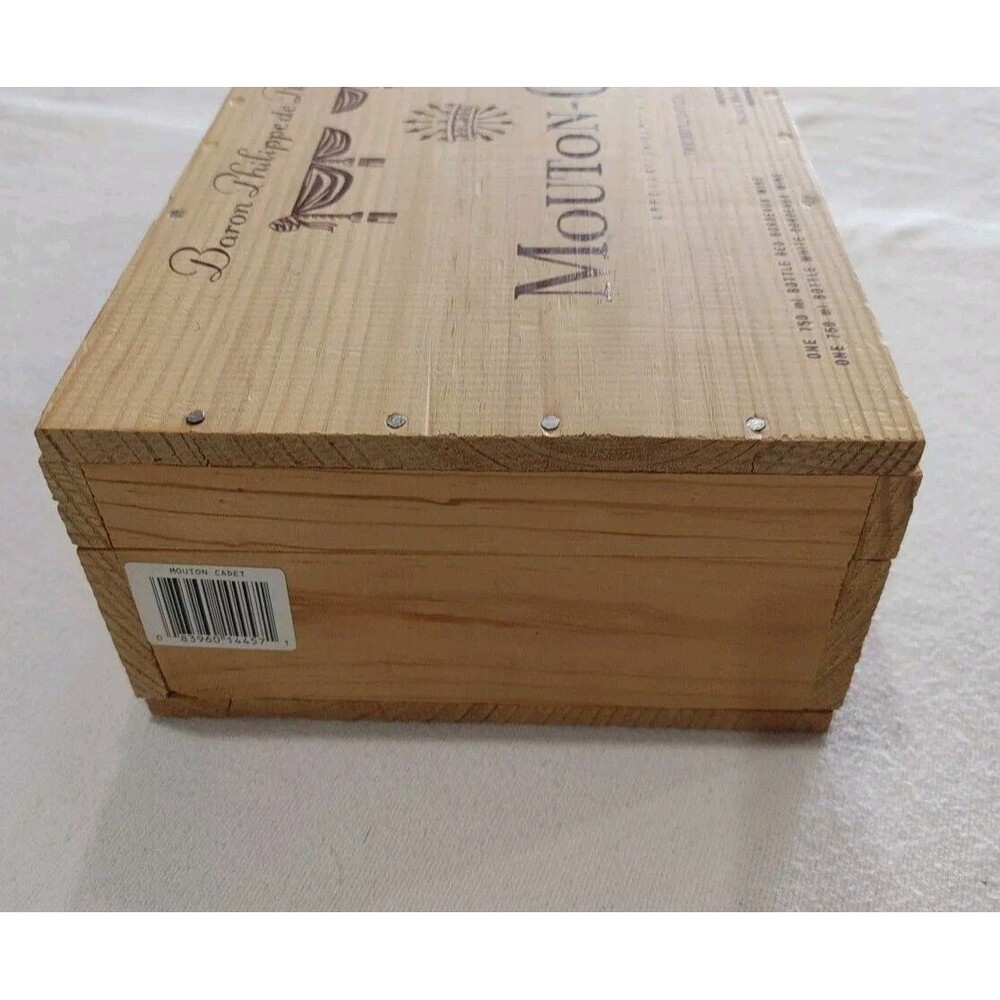 Vintage Mouton Cadet Baron Philippe De Rothschild Wine Box France - Picture 2 of 9